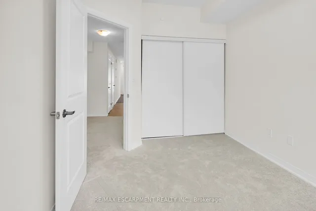 Additional property image - 30 Liben Way Unit 2