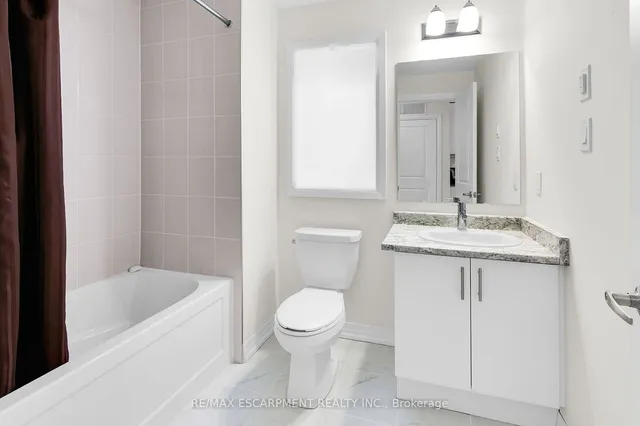 Additional property image - 30 Liben Way Unit 2