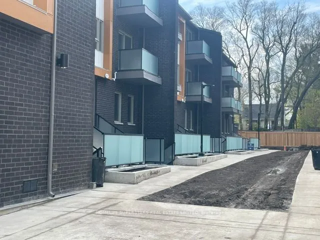 Additional property image - 2791 Eglinton Ave Unit 536