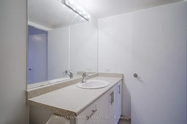 Additional property image - 3650 Kingston Rd Unit 701