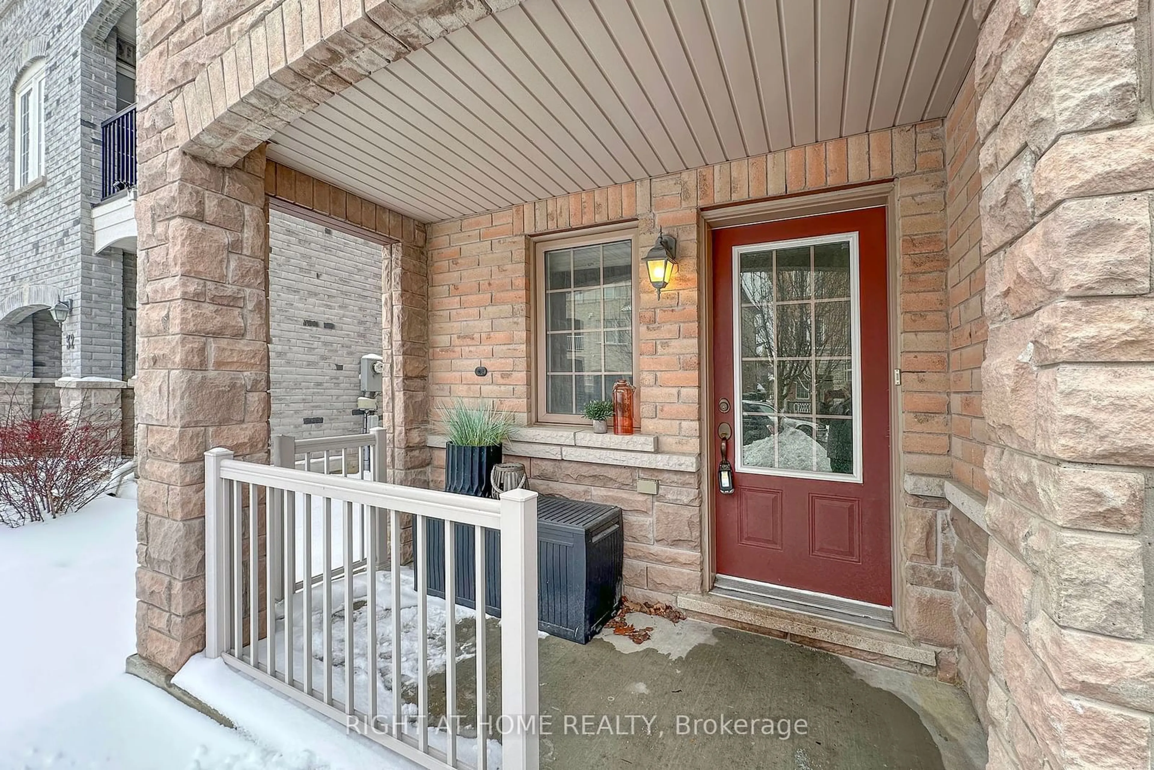 Indoor entryway for 34 Clowes St, Ajax Ontario L1Z 0K9