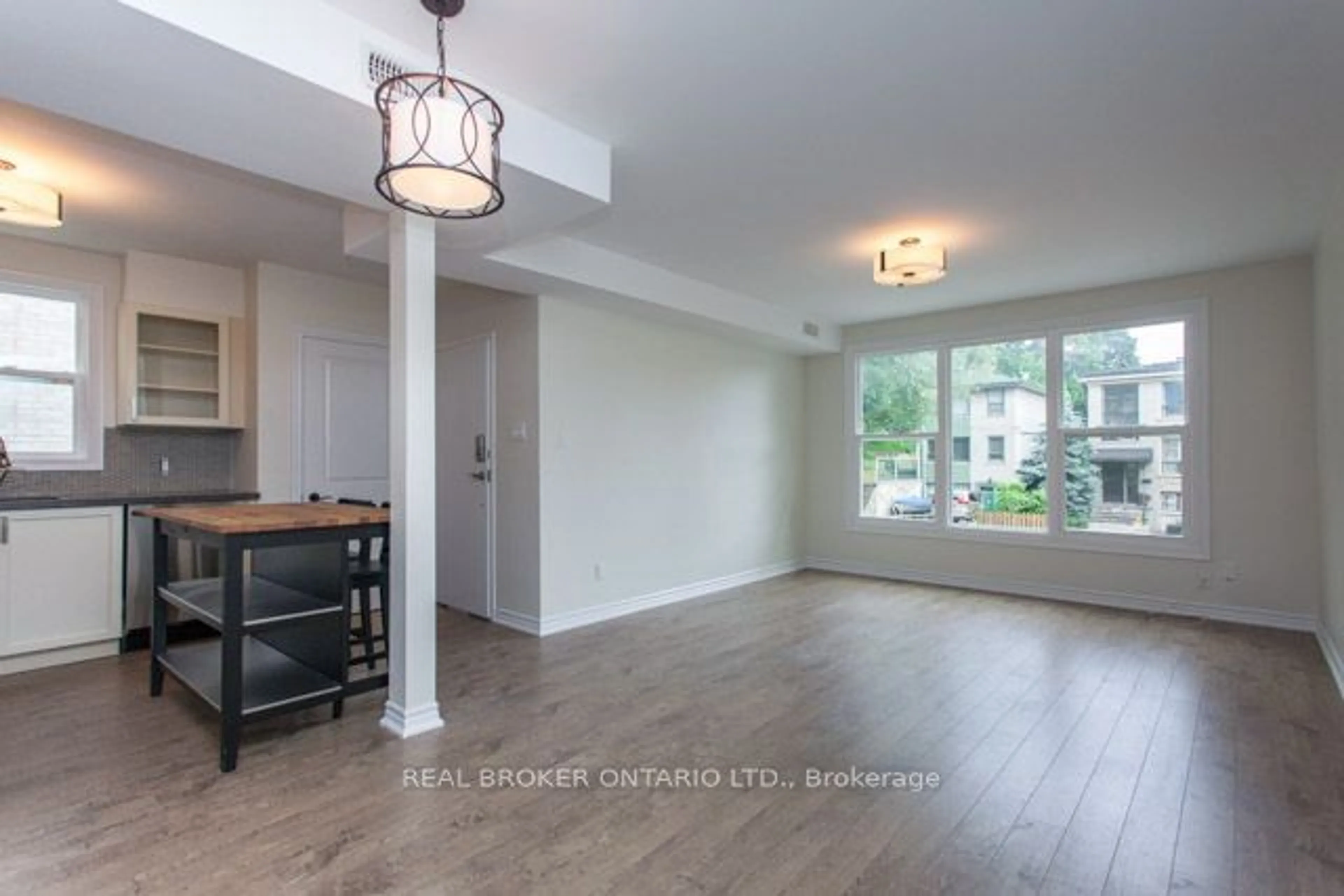 Open concept kitchen, wood/laminate floor for 6 Casci Ave, Toronto Ontario M4L 2K3