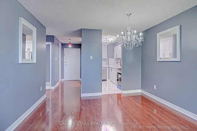 Additional property image - 10 Tapscott Rd Unit 304