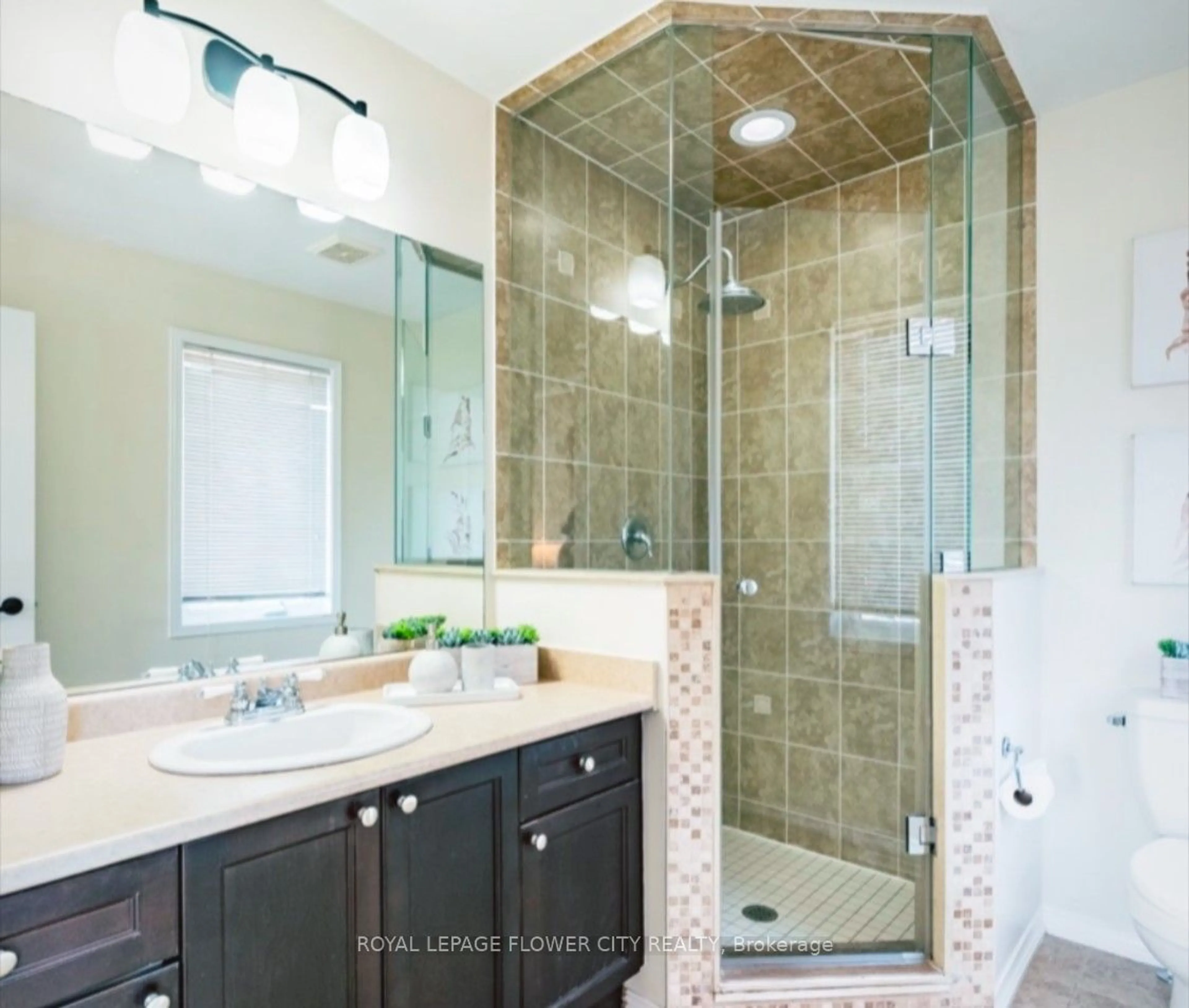 Contemporary bathroom, ceramic/tile floor for 23 Lander Cres, Clarington Ontario L1C 0L5