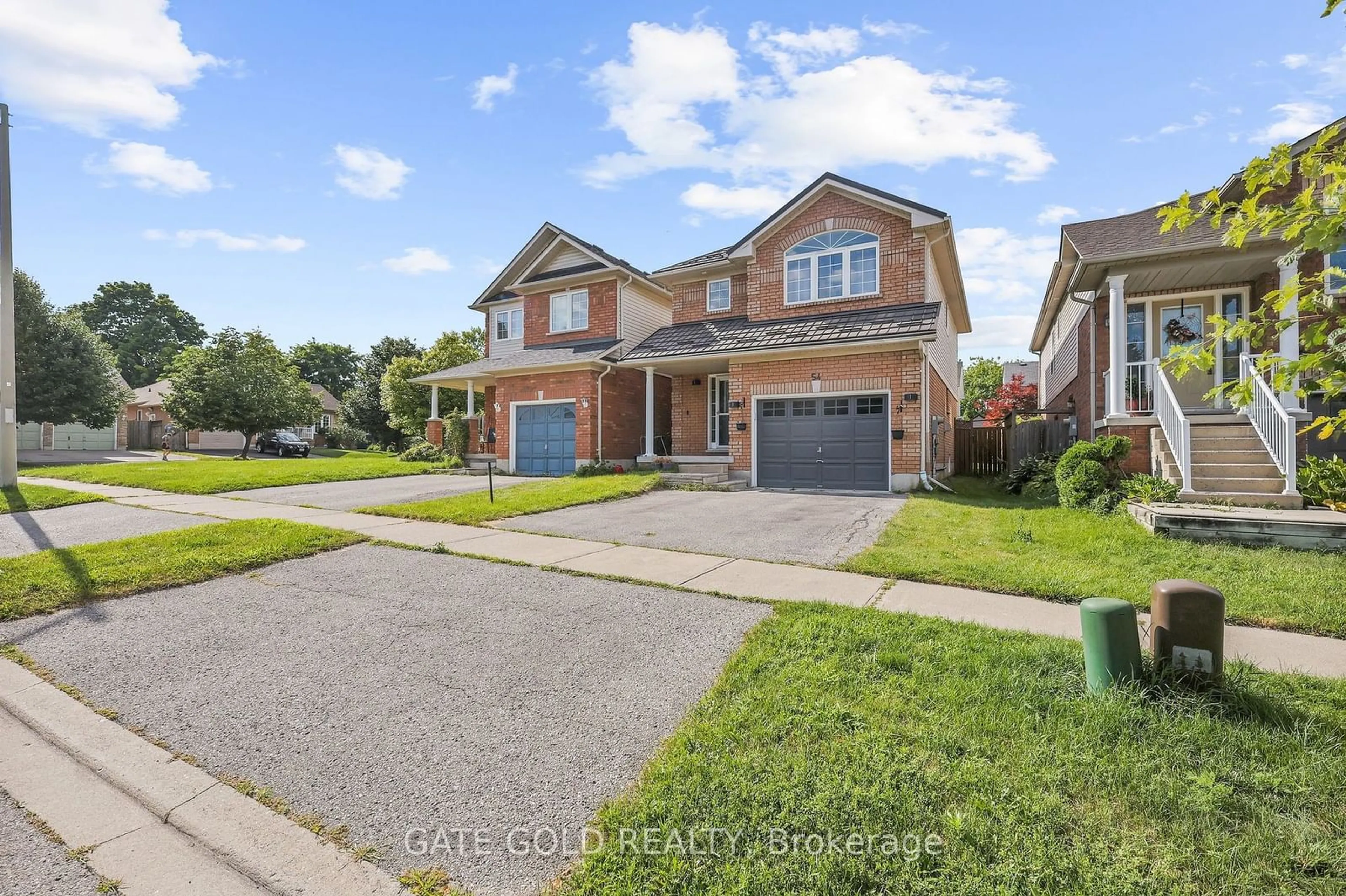 Home with brick exterior material, street for 54 Marchwood Cres, Clarington Ontario L1C 5K5