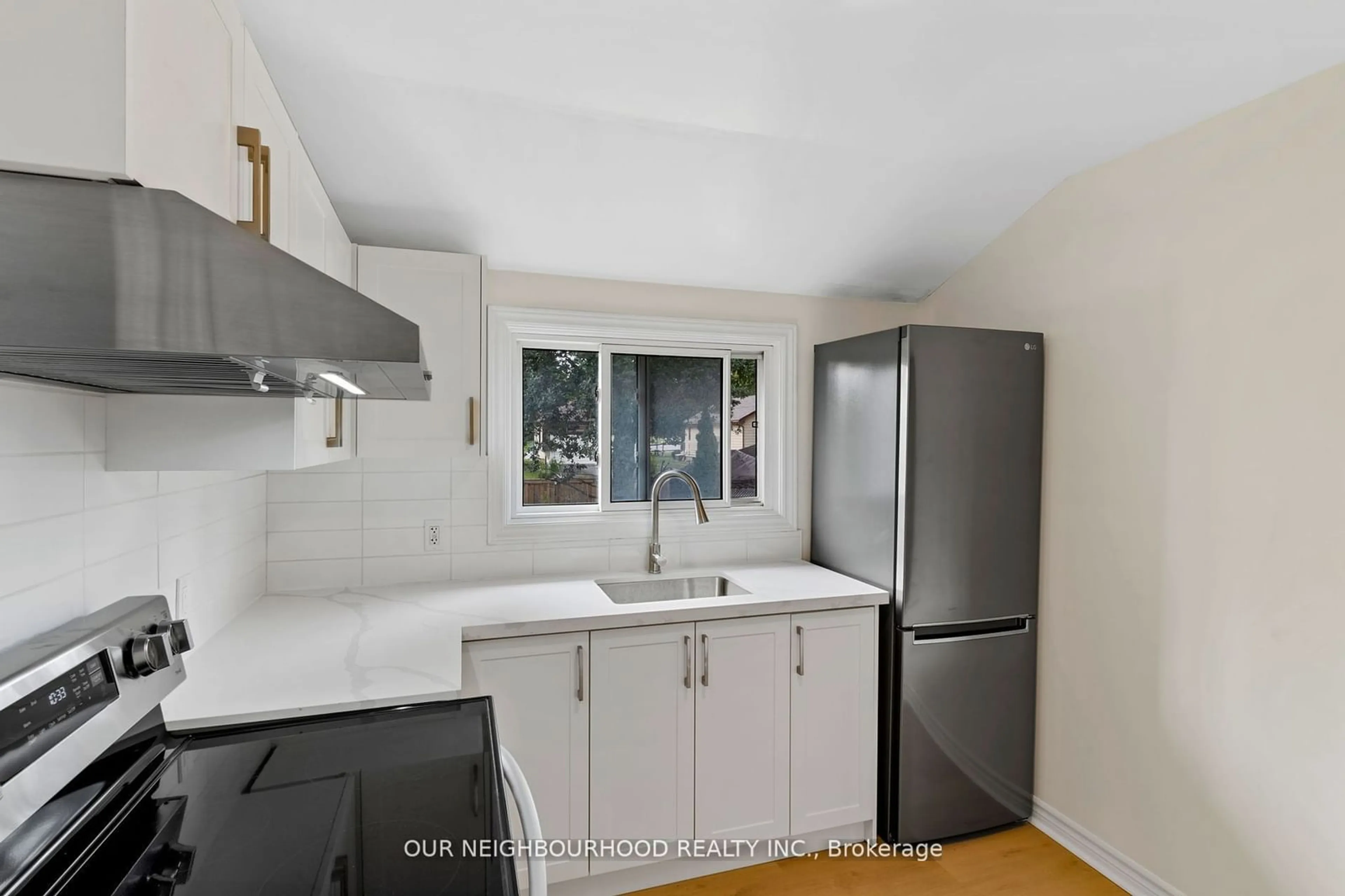 Standard kitchen, unknown for 477 Montrave Ave, Oshawa Ontario L1J 4S6