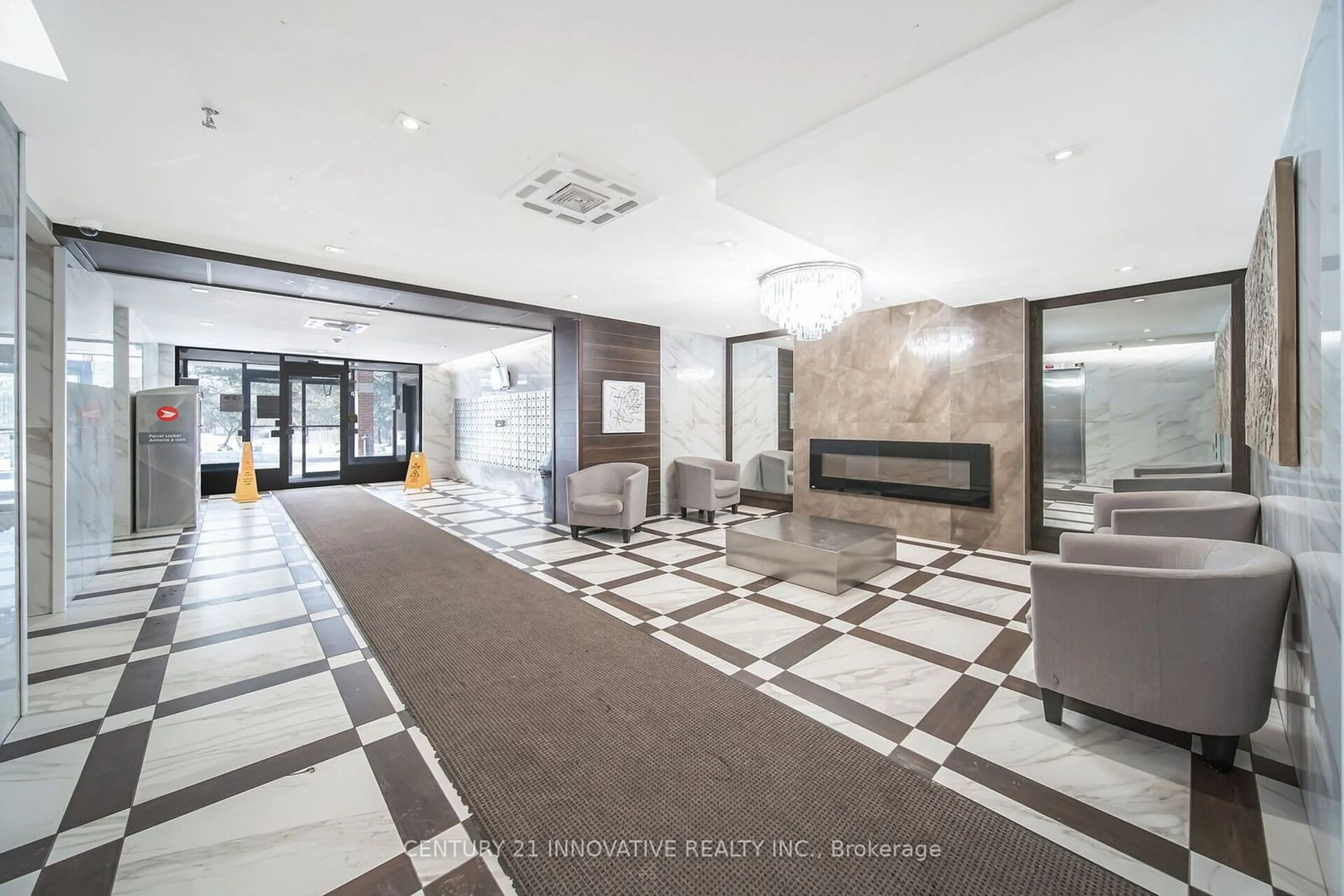 Lobby for 100 Wingarden Crt #913, Toronto Ontario M1B 2P4