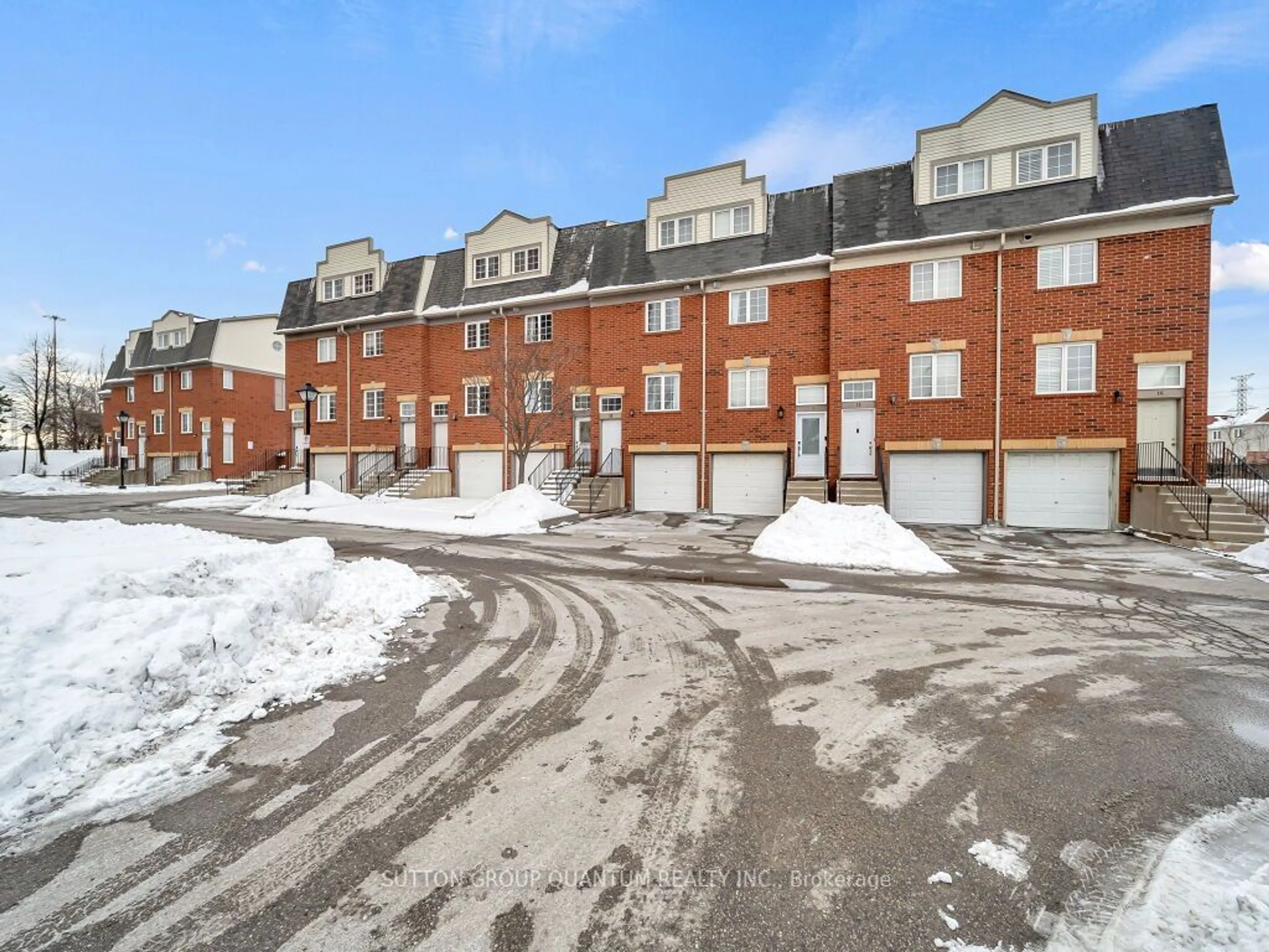 A pic from outside/outdoor area/front of a property/back of a property/a pic from drone, street for 1623 Pickering Pkwy #12, Pickering Ontario L1V 6Z5