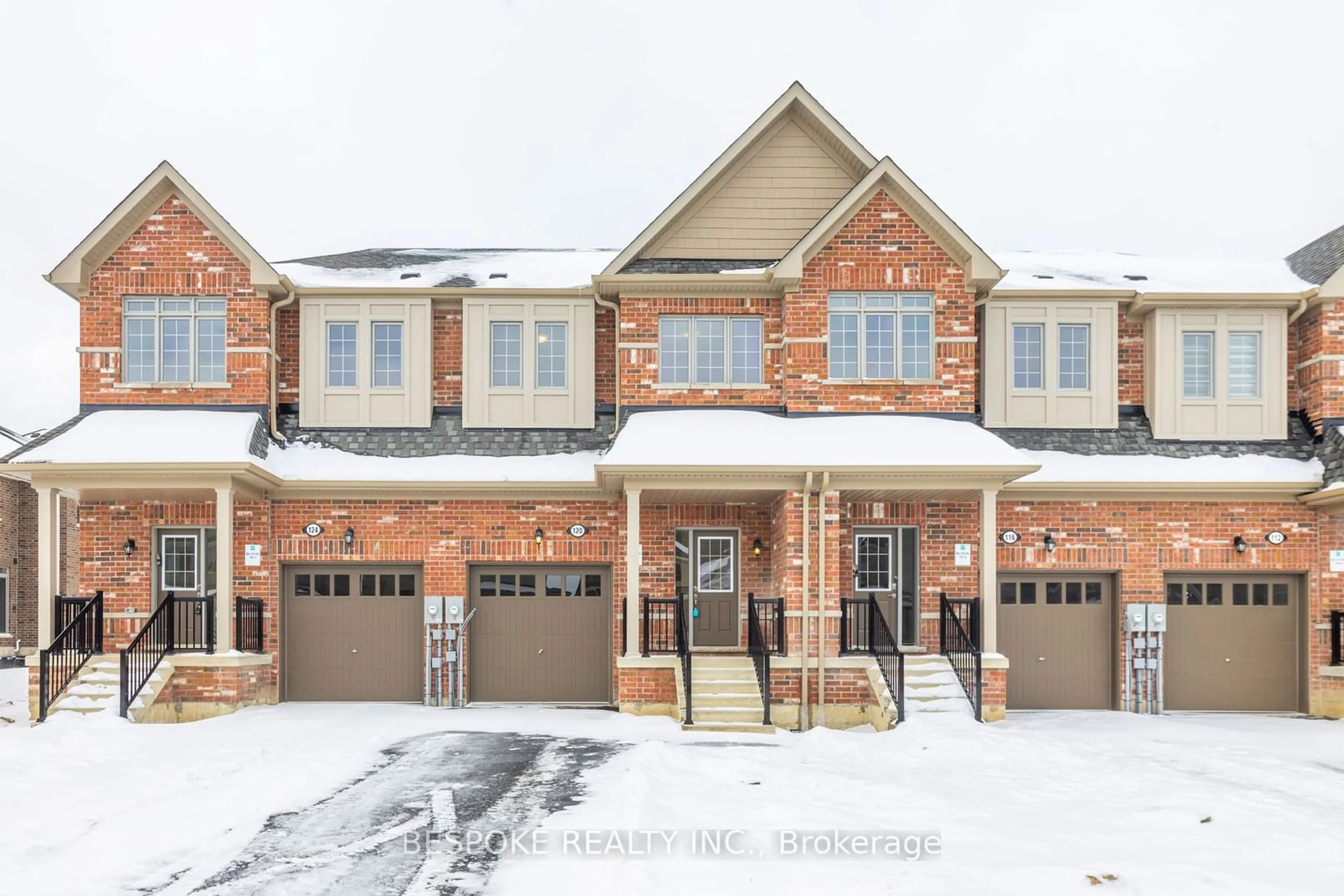 Home with brick exterior material, street for 120 Robin Tr, Scugog Ontario L9L 0E2