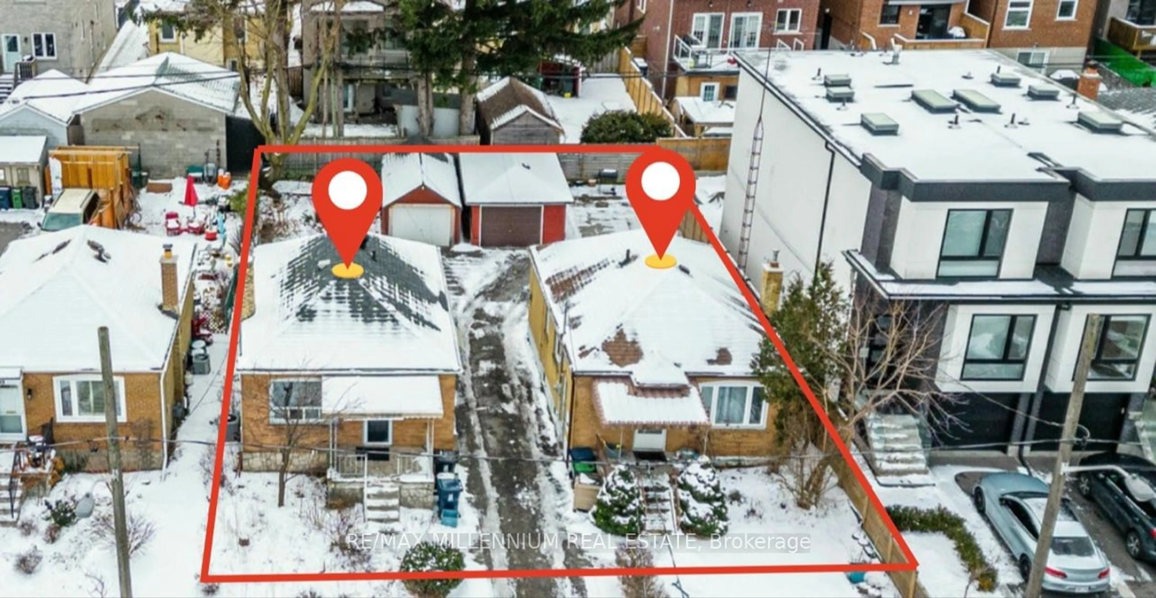 A pic from outside/outdoor area/front of a property/back of a property/a pic from drone, city buildings view from balcony for 109-111 Virginia Ave, Toronto Ontario M4C 2T1