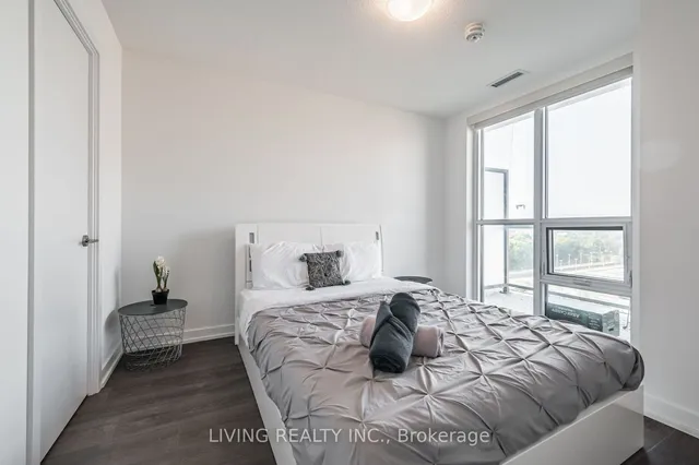 Additional property image - 8 Trent Ave Unit 805