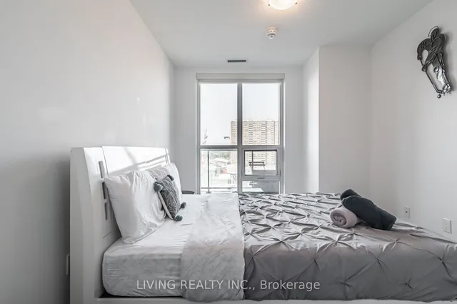 Additional property image - 8 Trent Ave Unit 805