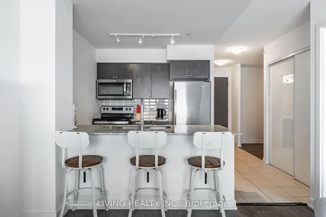 Additional property image - 8 Trent Ave Unit 805