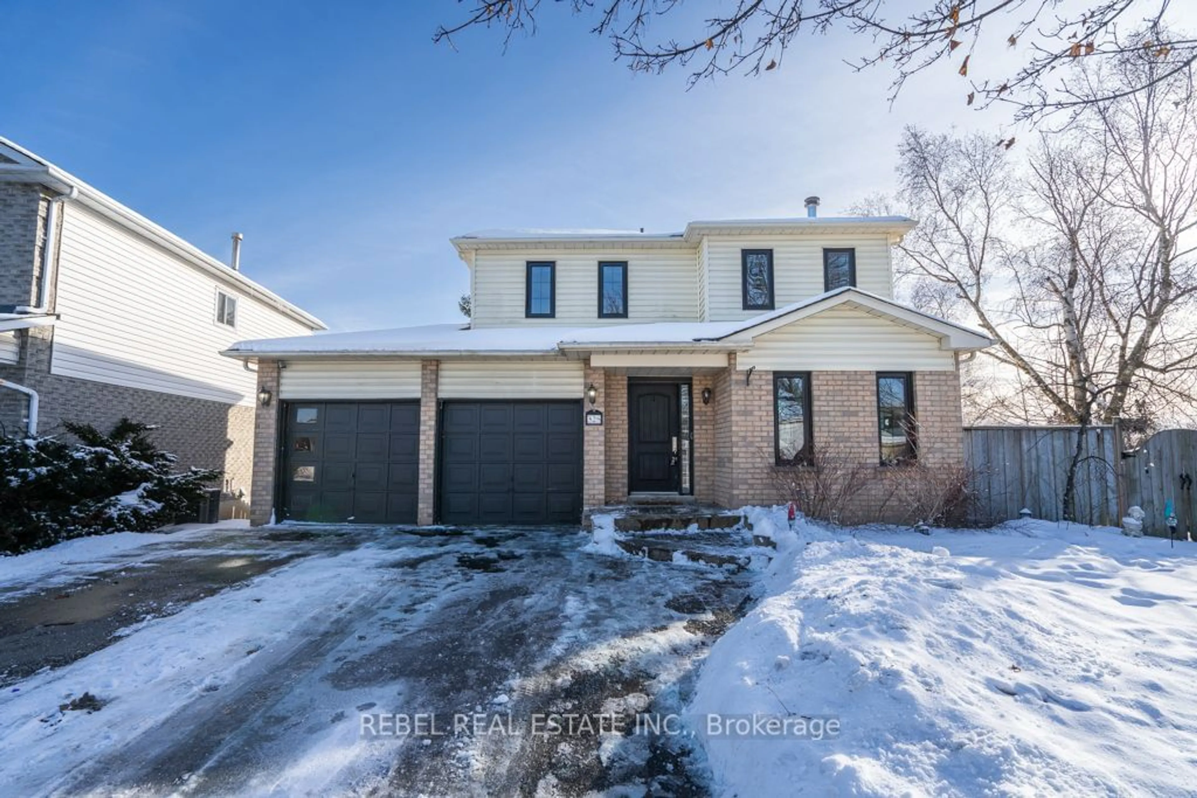 Home with brick exterior material, street for 328 Challenger Crt, Clarington Ontario L1B 1K4