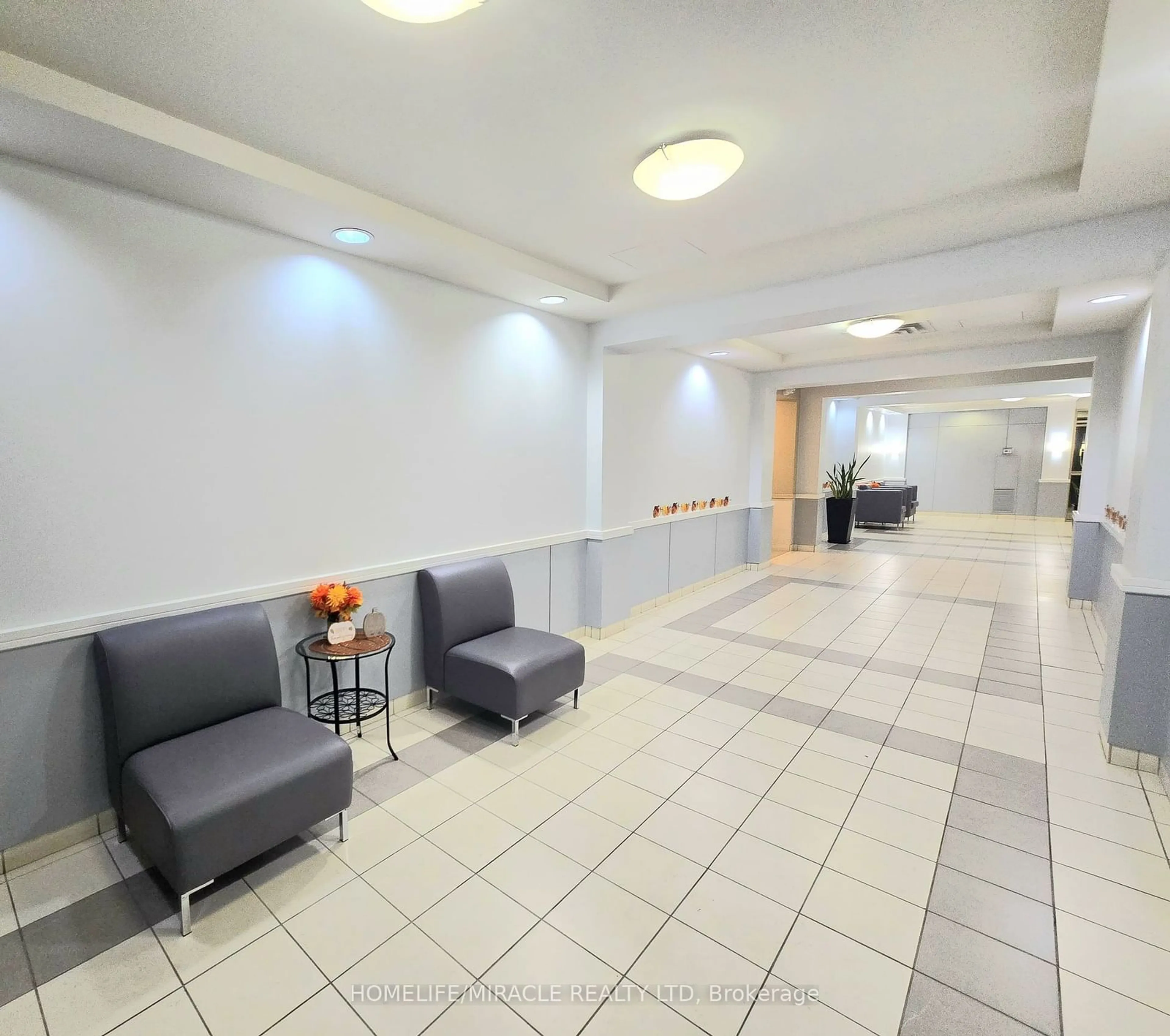 Lobby for 3650 Kingston Rd #PH01, Toronto Ontario M1M 3X9