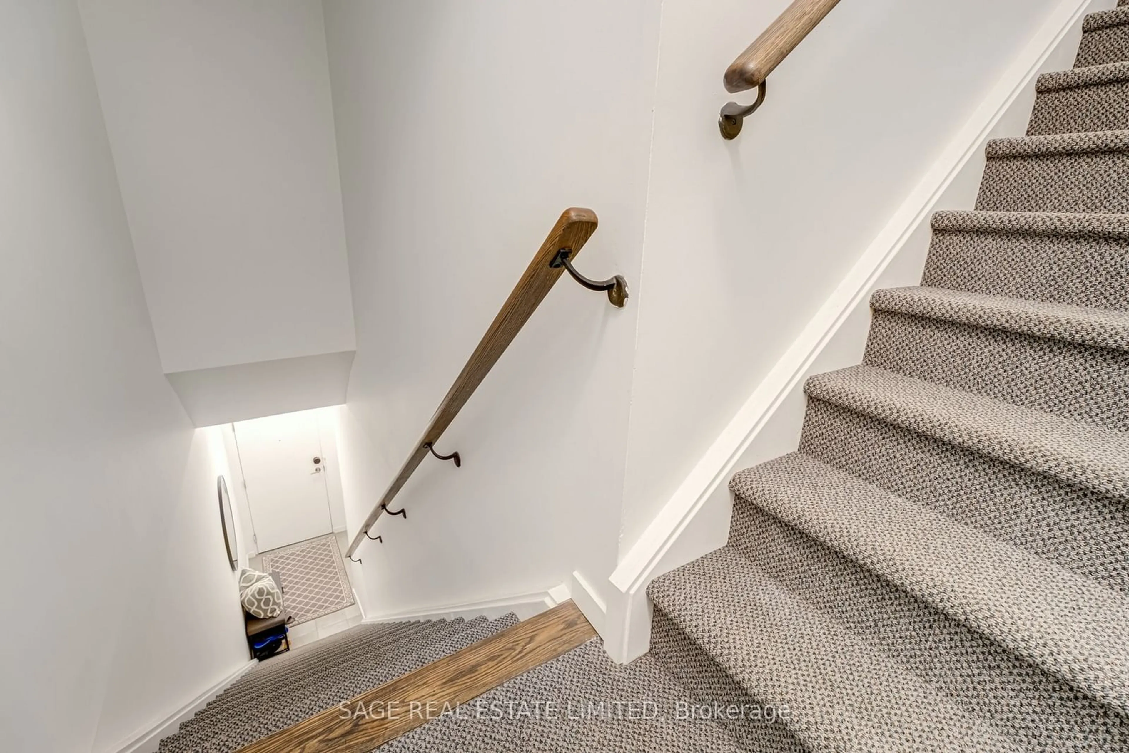 Stairs for 1711 Pure Springs Blvd #314, Pickering Ontario L1X 0E3