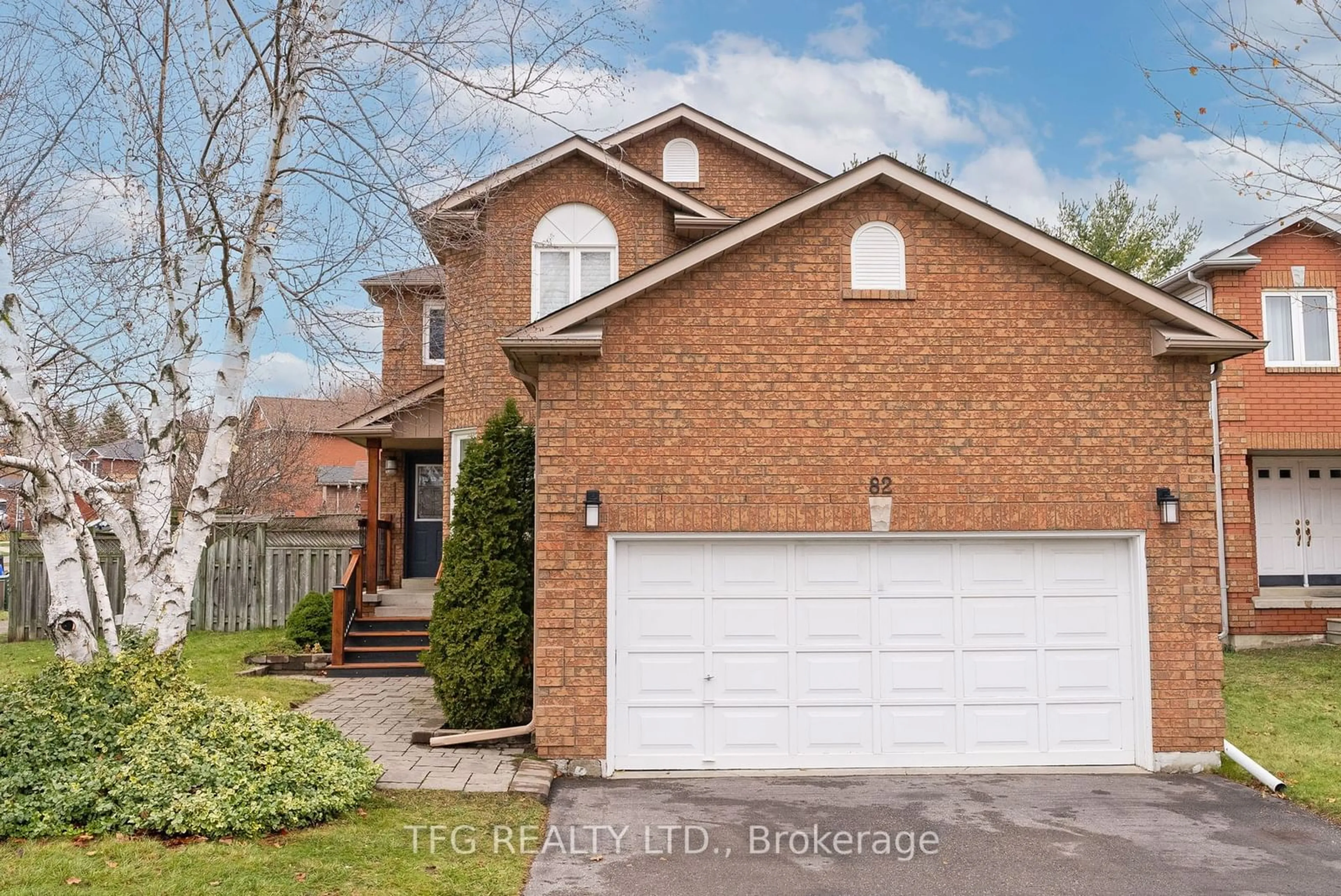 Home with brick exterior material, street for 82 Apple Blossom Blvd, Clarington Ontario L1C 4M4