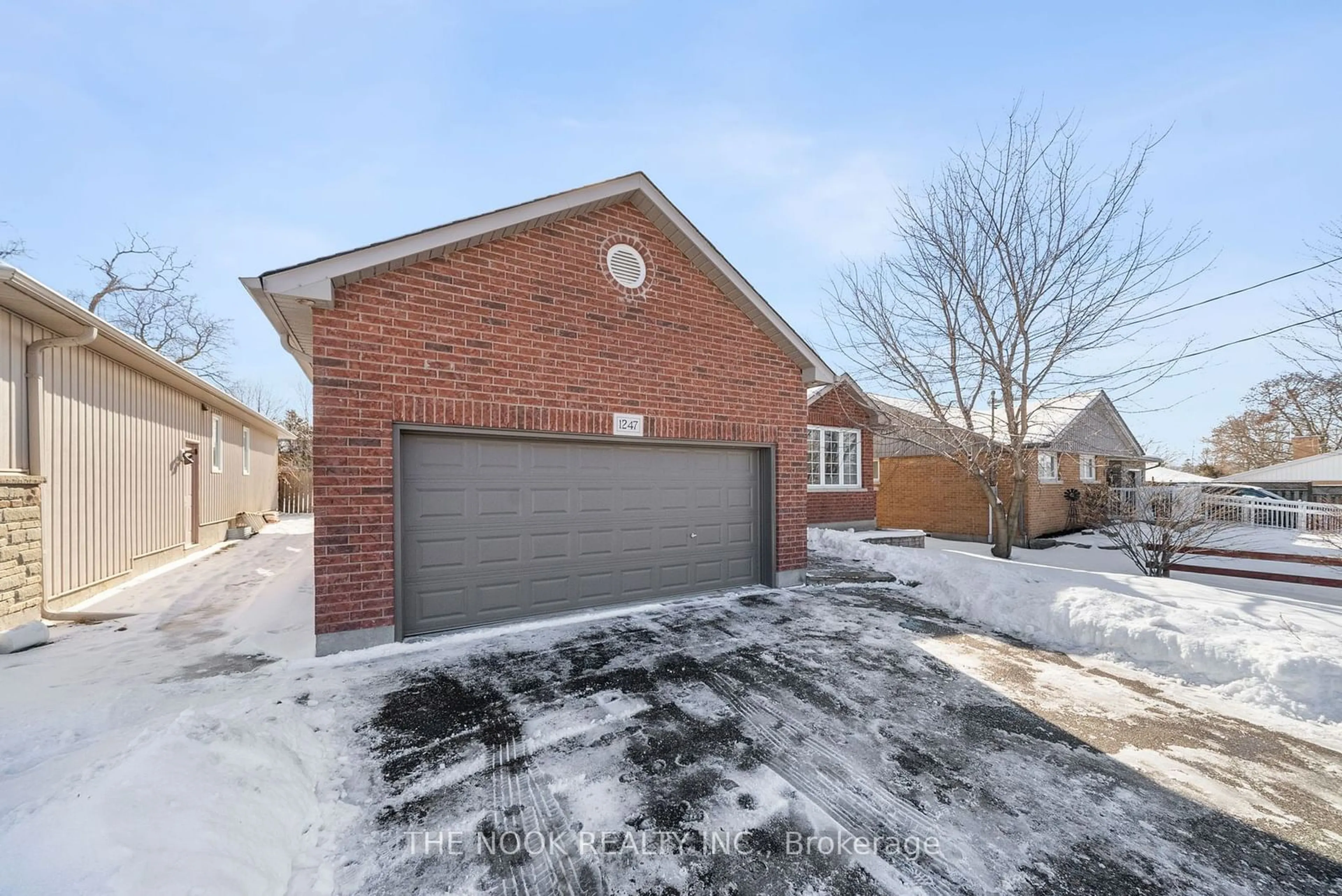 Home with brick exterior material, street for 1247 King St, Oshawa Ontario L1H 1J2