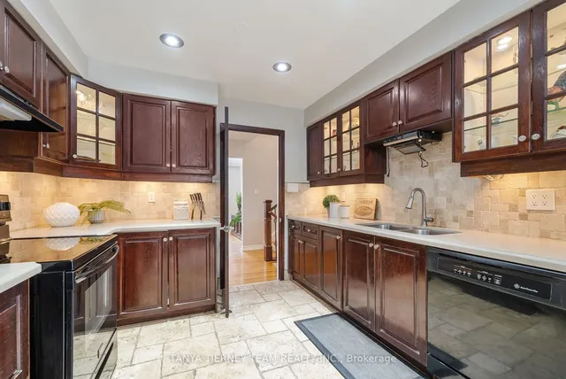Additional property image - 18 Budworth Dr