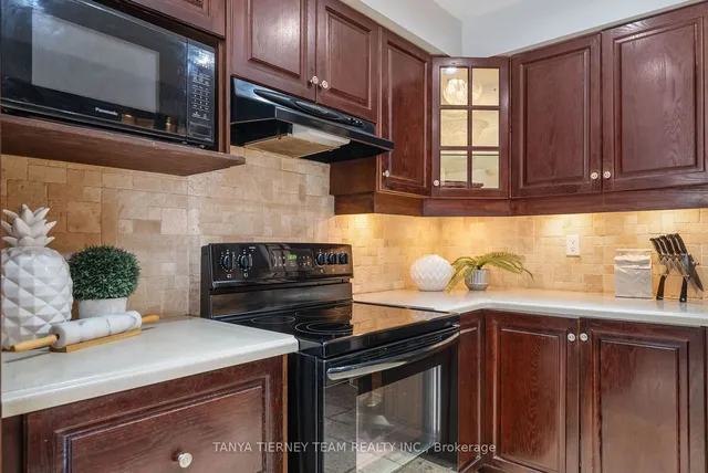 Additional property image - 18 Budworth Dr