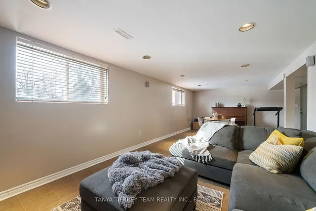 Additional property image - 18 Budworth Dr