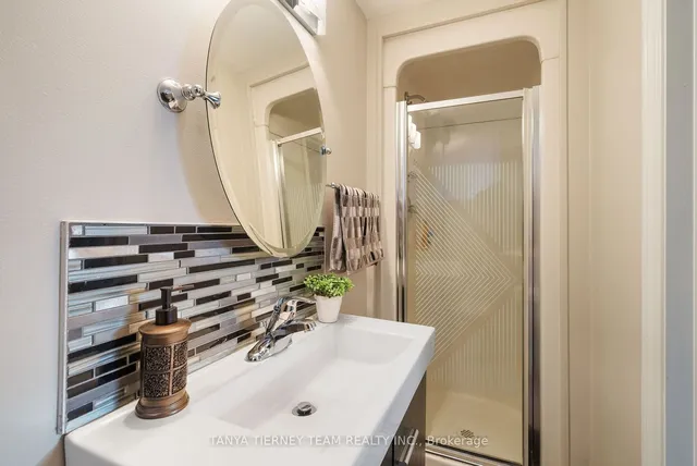 Additional property image - 18 Budworth Dr