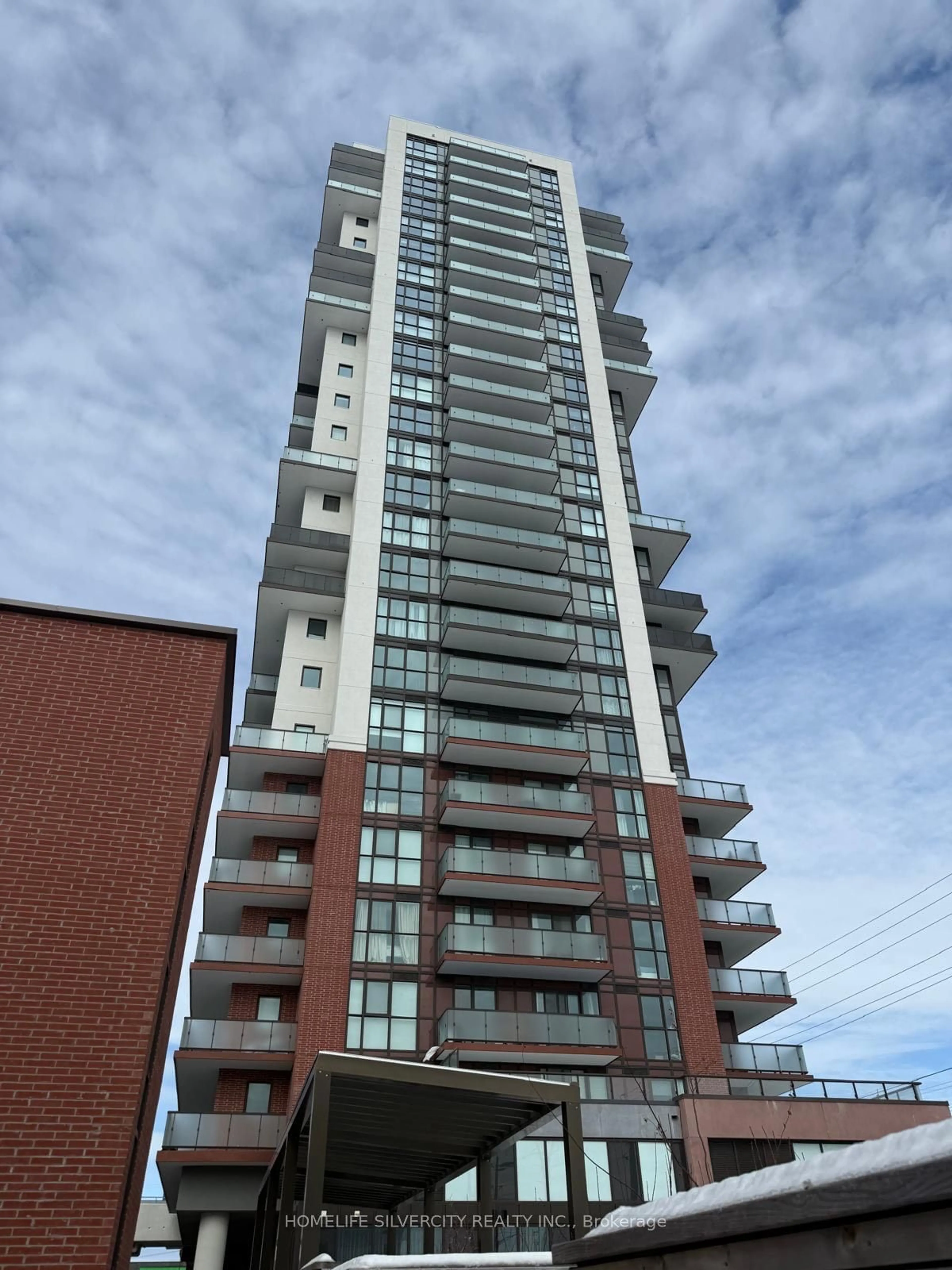 Balcony in the apartment, building for 2550 Simcoe St #1702, Oshawa Ontario L1L 0R5