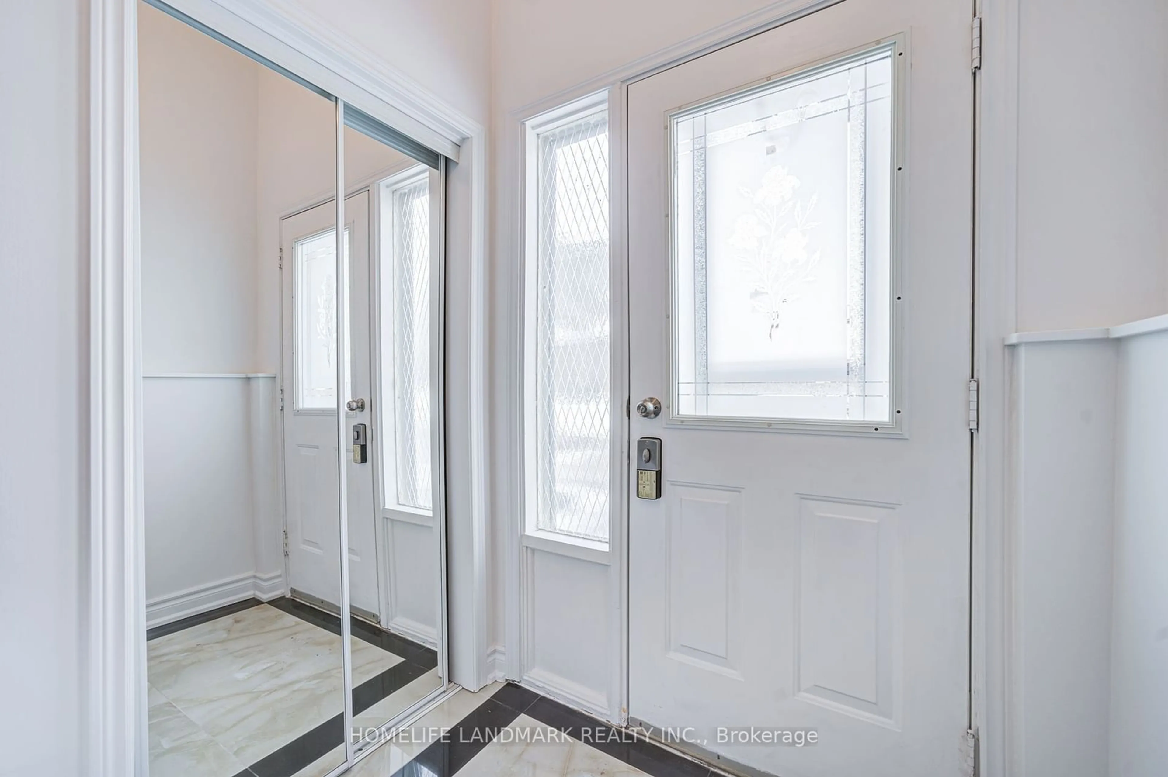 Indoor entryway for 303 Timberbank Blvd, Toronto Ontario M1W 2G9