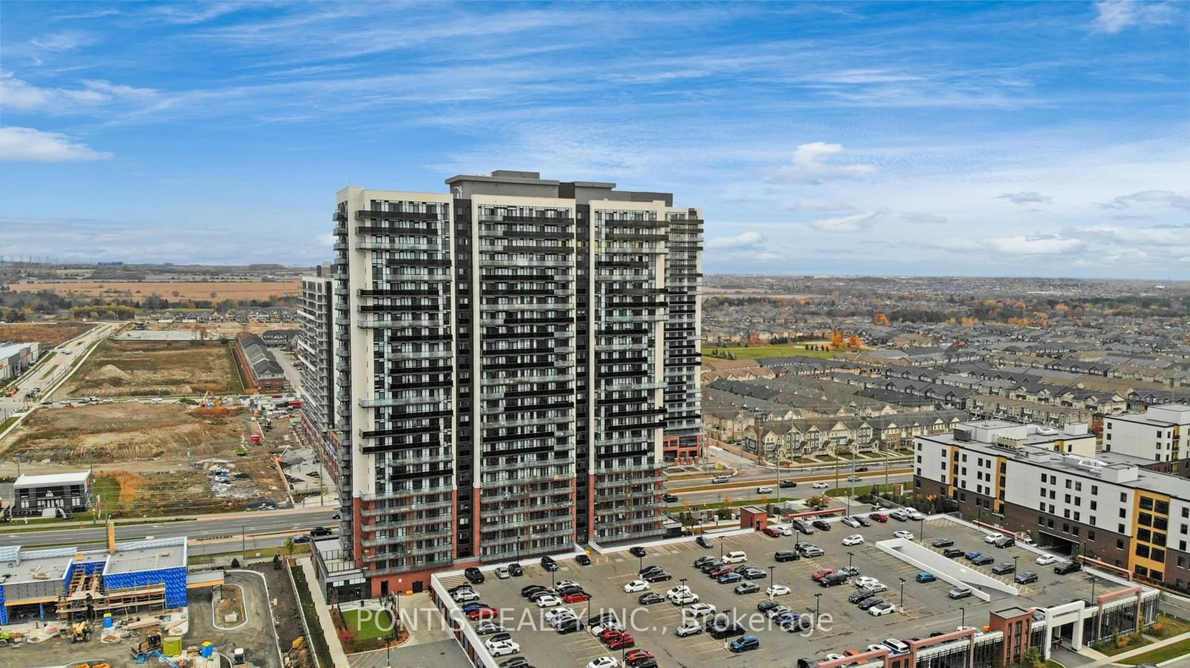 A pic from outside/outdoor area/front of a property/back of a property/a pic from drone, city buildings view from balcony for 2550 Simcoe St #502, Oshawa Ontario L1L 0R5