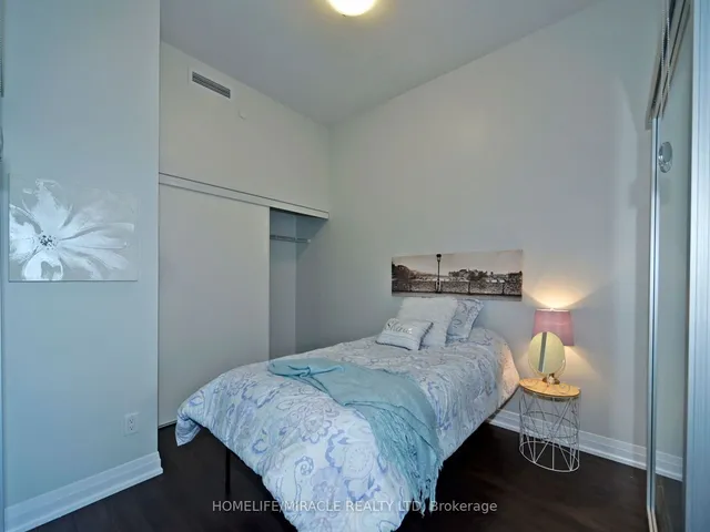 Additional property image - 10 Meadowglean Pl Unit 801