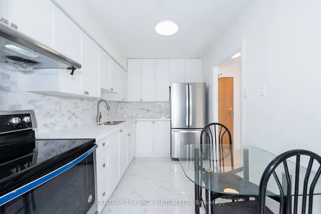Additional property image - 100 Dundalk Dr Unit 212