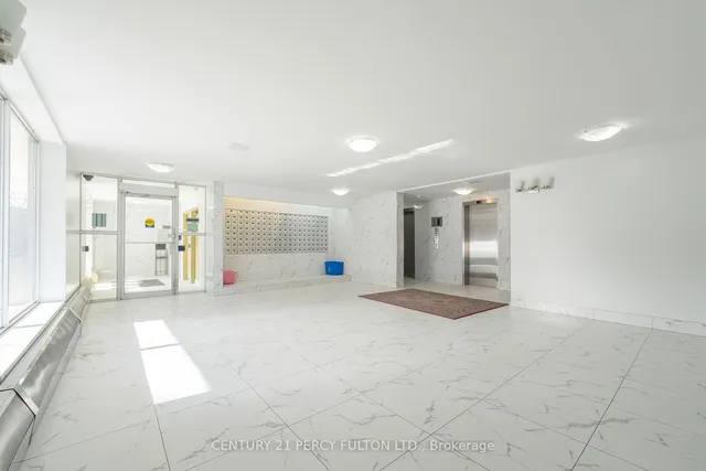 Additional property image - 100 Dundalk Dr Unit 212