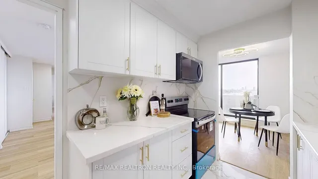 Additional property image - 301 Prudential Dr Unit 1701