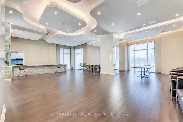 Additional property image - 30 Meadowglen Pl Unit 213