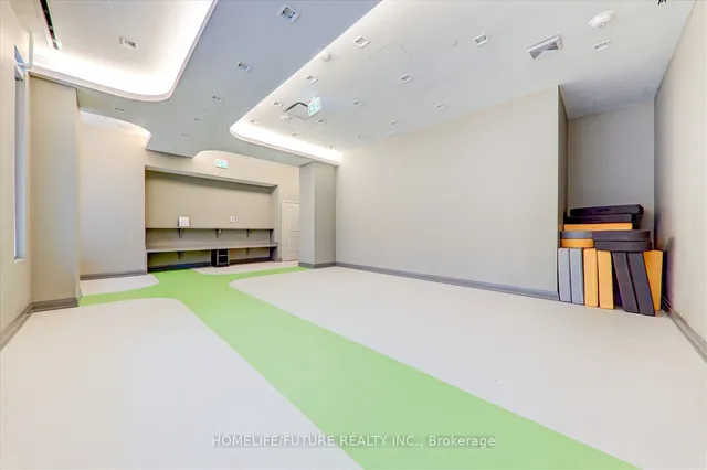 Additional property image - 30 Meadowglen Pl Unit 213