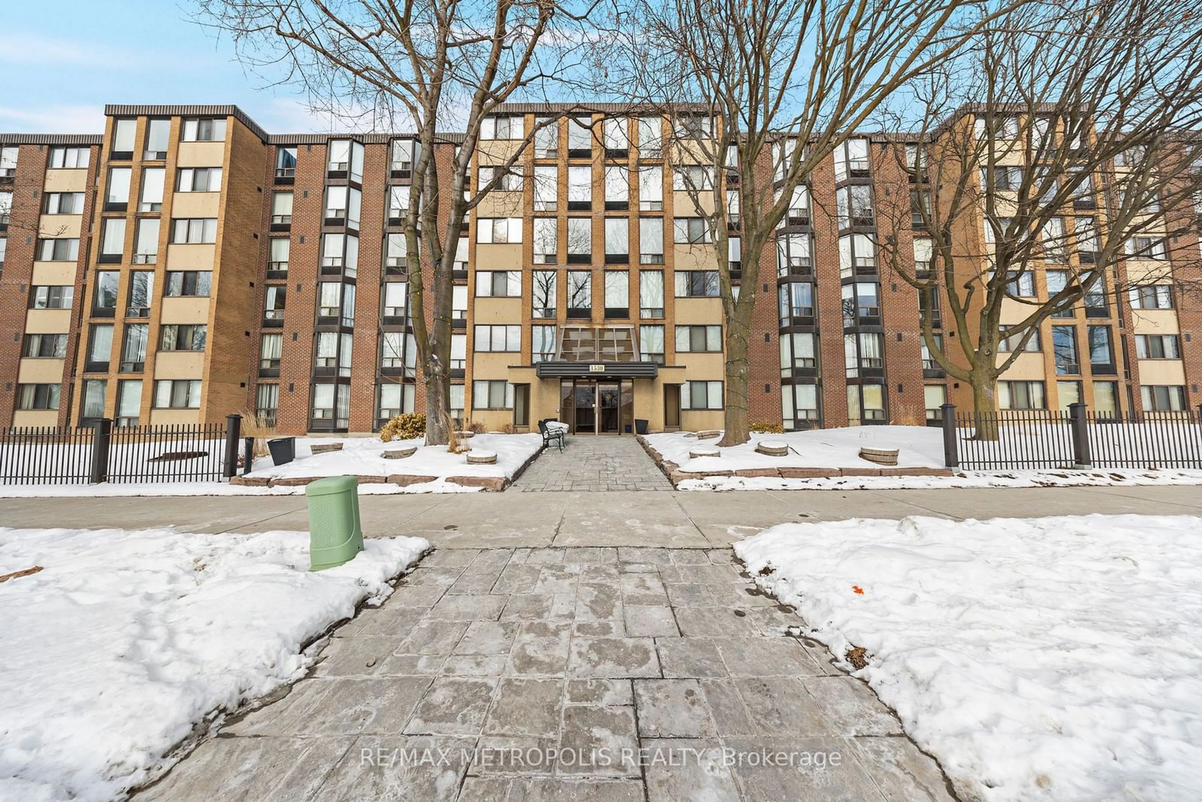 Unknown for 1530 Pickering Pkwy #507, Pickering Ontario L1V 3V8