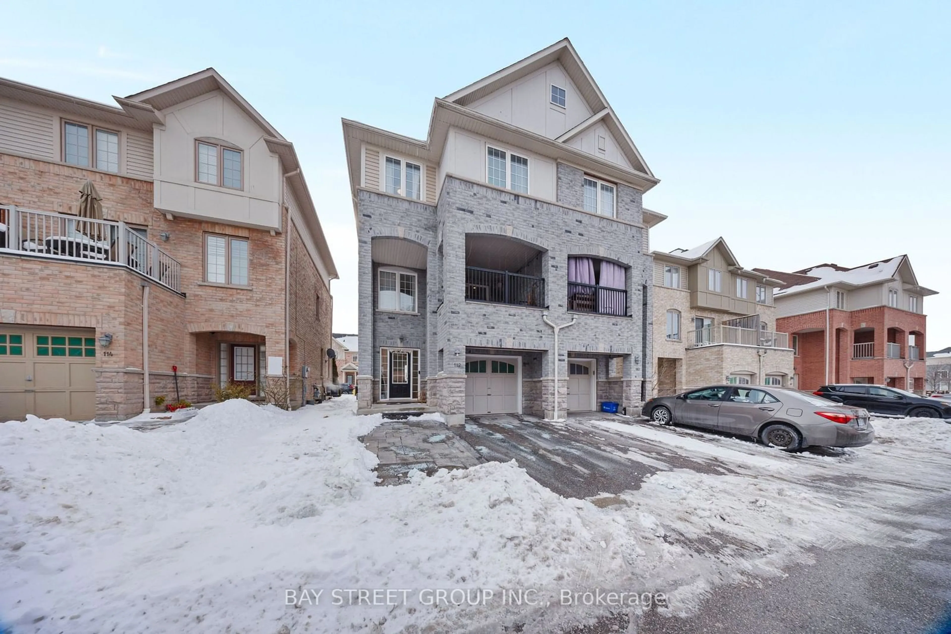 Unknown for 112 Barnham St, Ajax Ontario L1Z 0K7