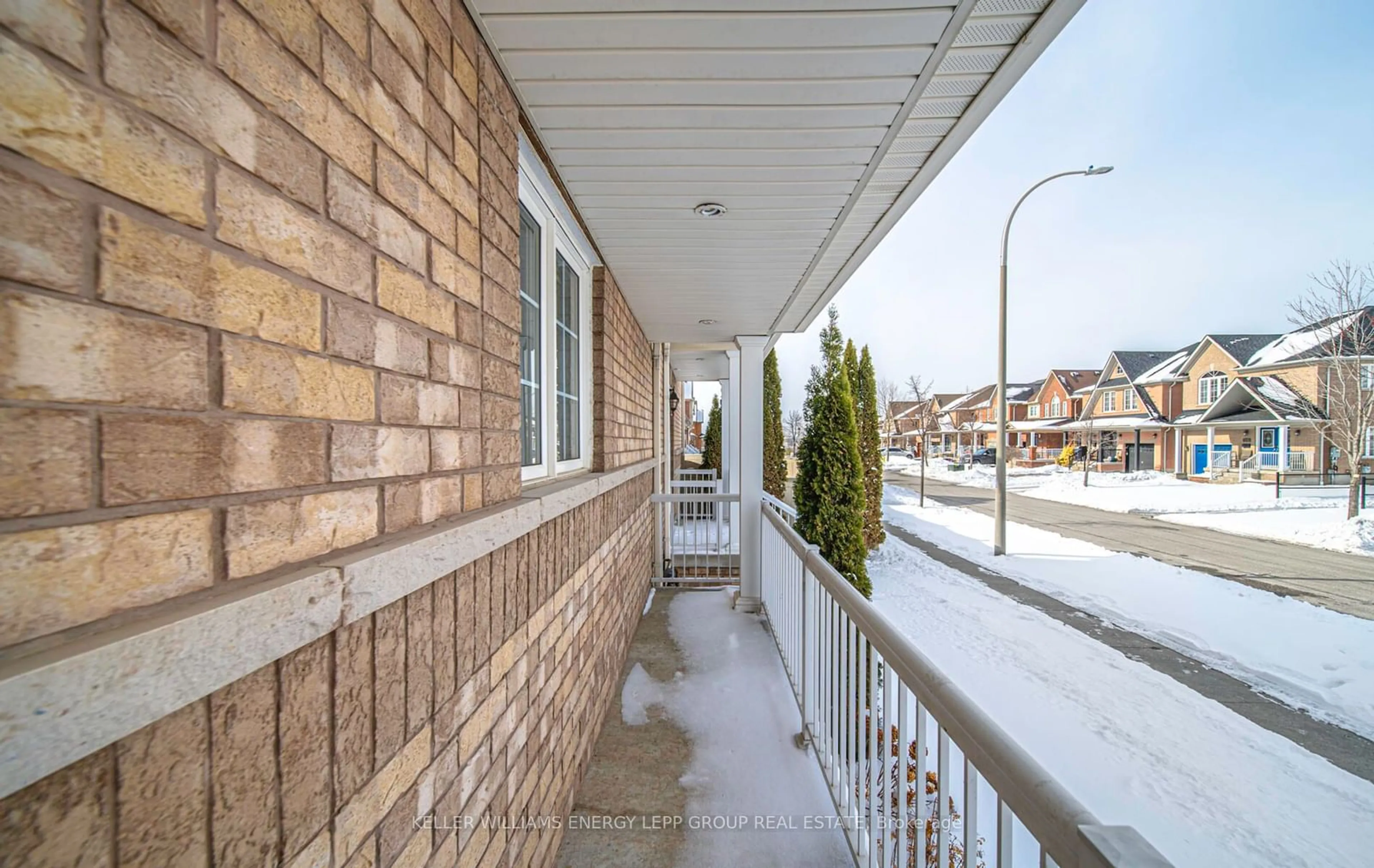 Patio, street for 2 Arbuckle Way, Whitby Ontario L1N 0C3