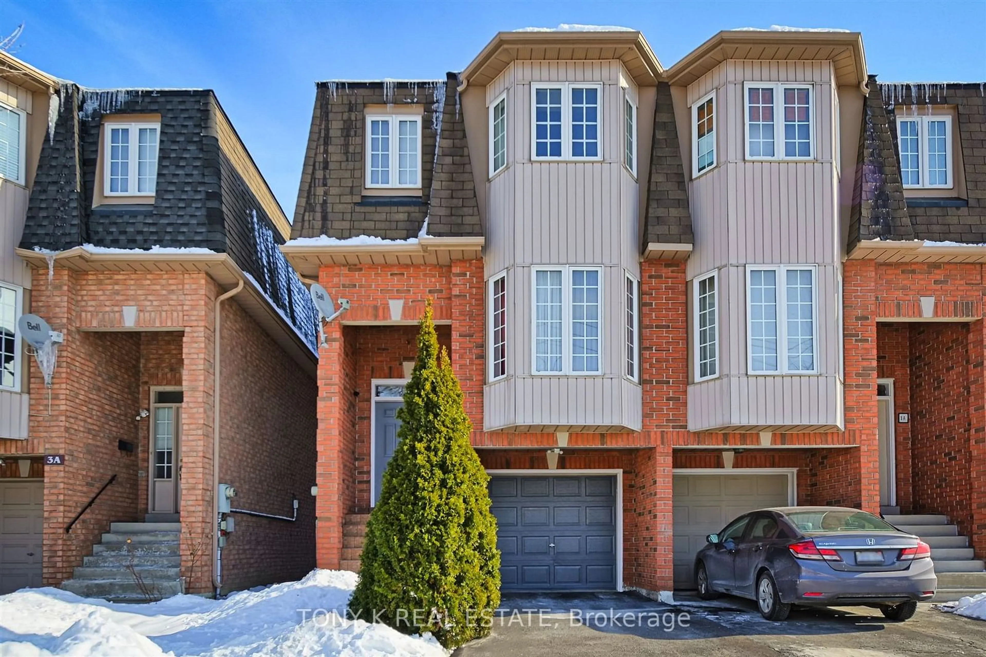 Home with brick exterior material, street for 1B Falmouth Ave, Toronto Ontario M1K 4M5