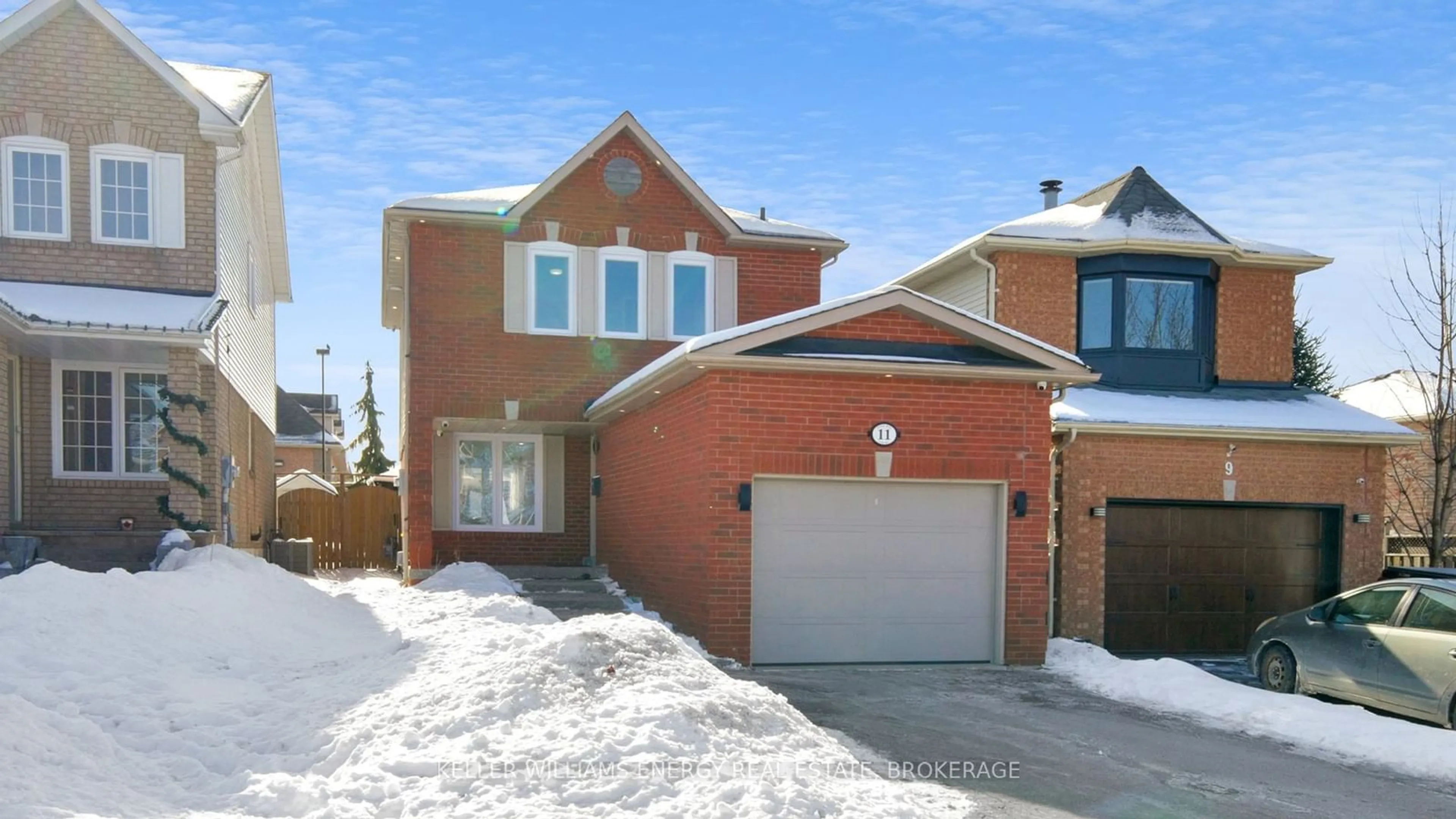 Home with brick exterior material, street for 11 Glen Ray Crt, Clarington Ontario L1C 4W7