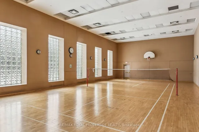 Additional property image - 11 Lee Centre Dr Unit 1002