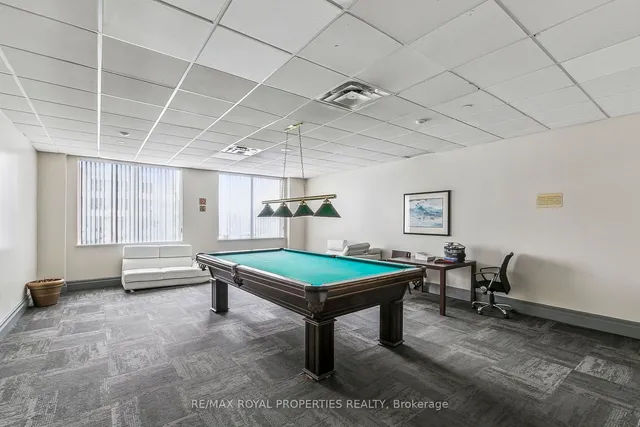 Additional property image - 11 Lee Centre Dr Unit 1002