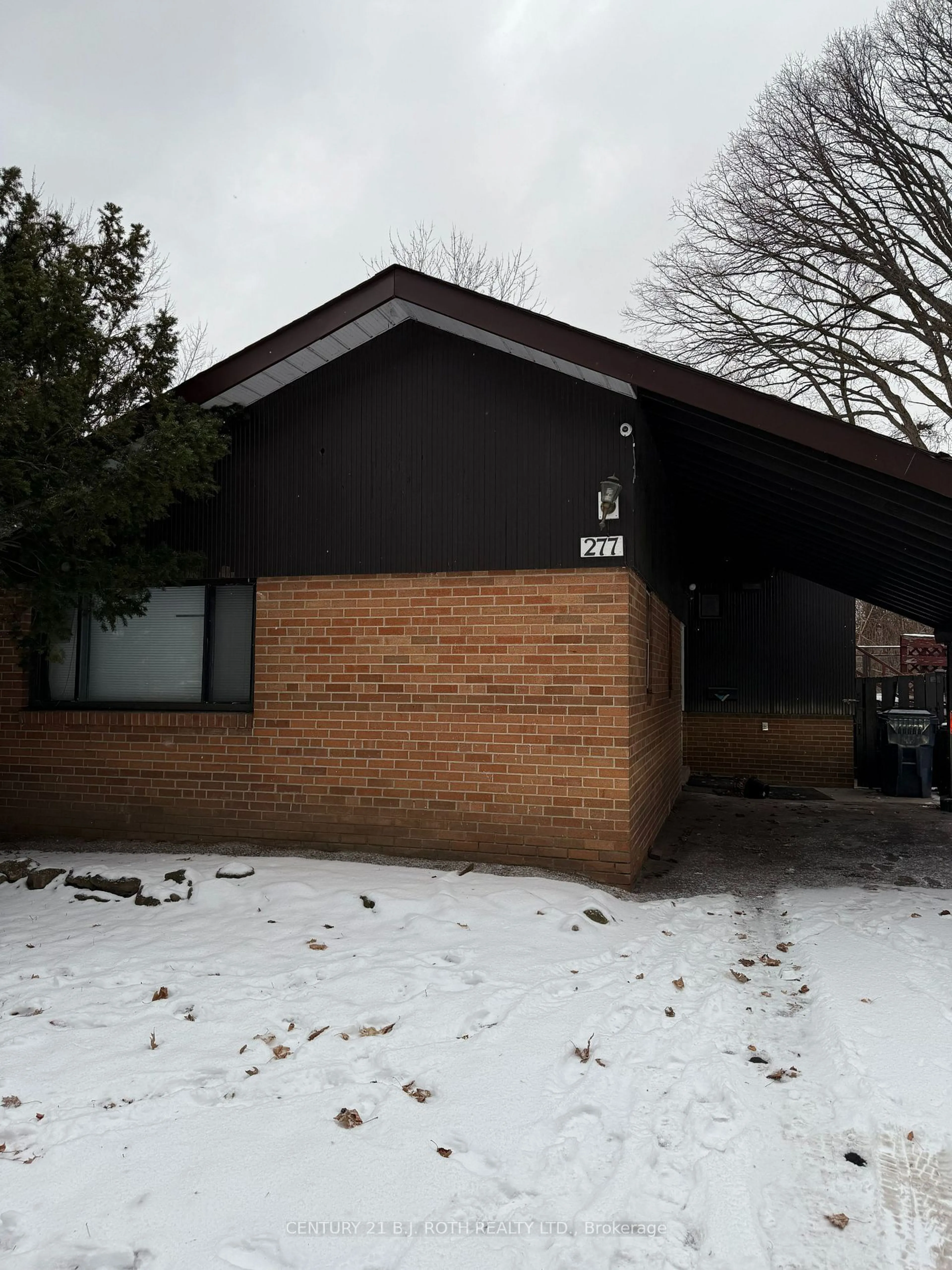 Home with brick exterior material, building for 277 Birkdale Rd, Toronto Ontario M1P 3S3