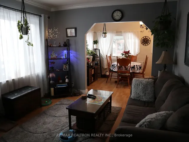 Additional property image - 153 Pitt Ave