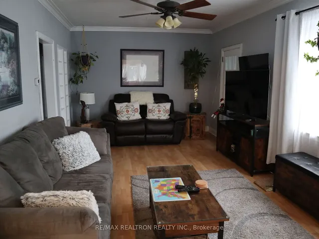 Additional property image - 153 Pitt Ave