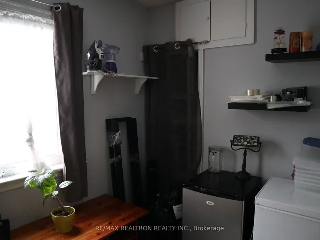 Additional property image - 153 Pitt Ave