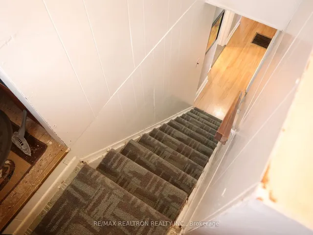 Additional property image - 153 Pitt Ave