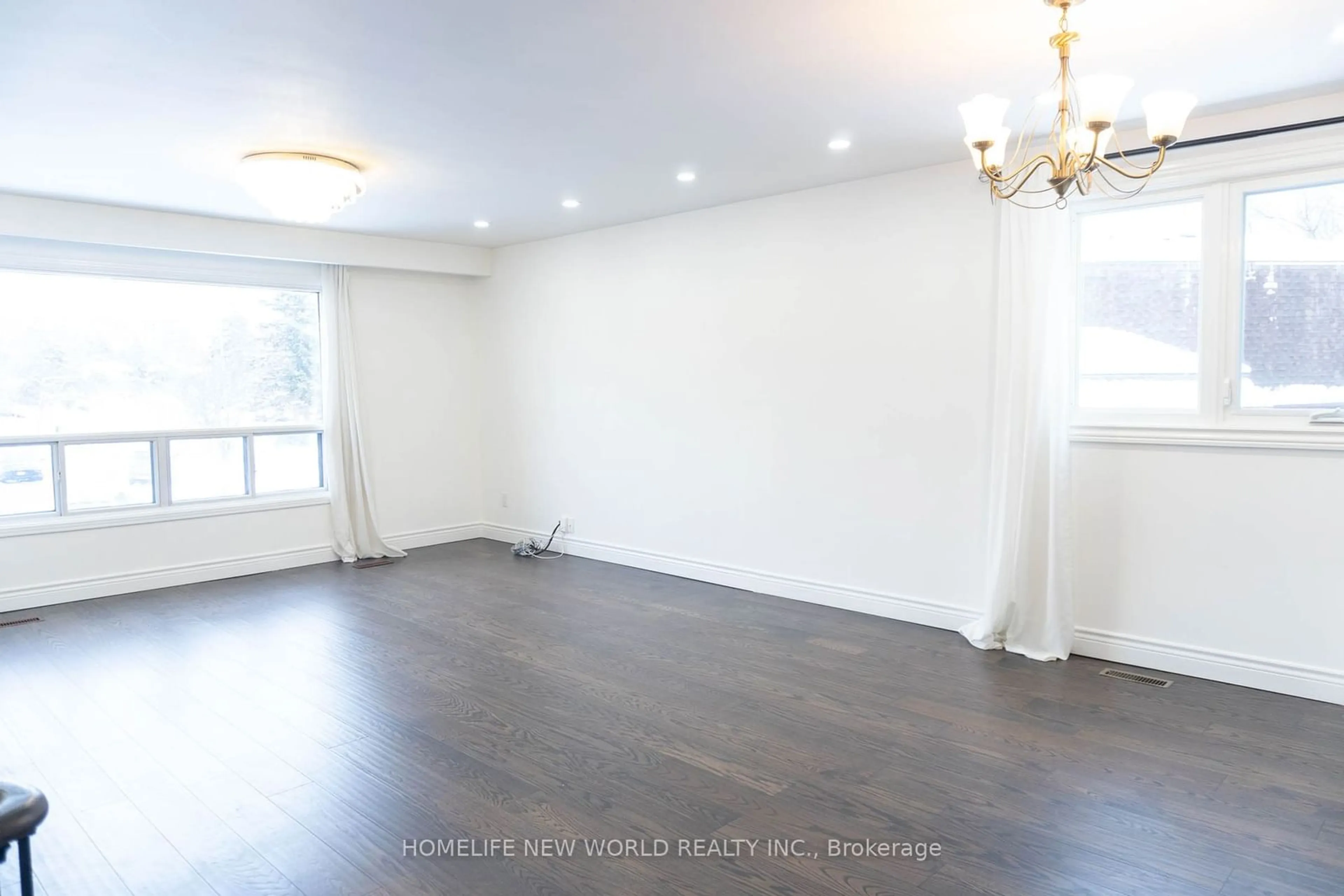 A pic of a room for 122 Bushmills Sq, Toronto Ontario M1V 1J4