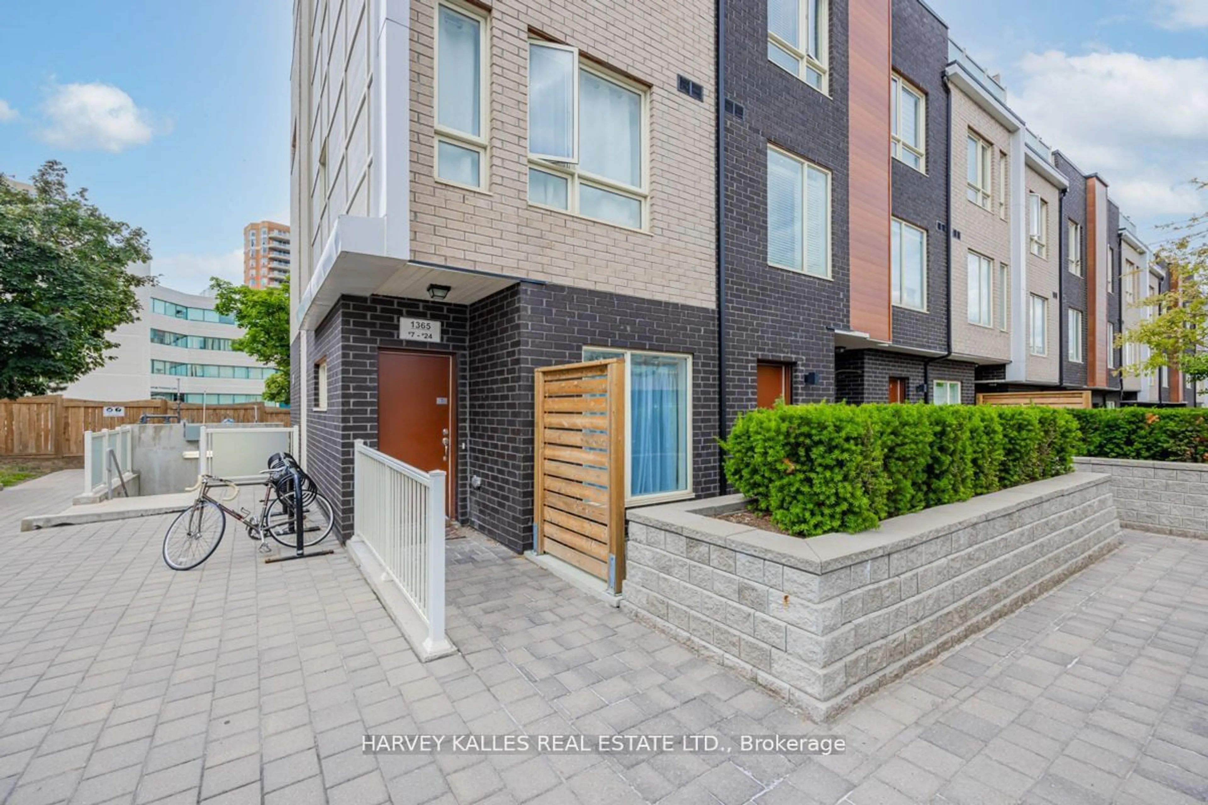 Home with brick exterior material, street for 1365 Neilson Rd #8, Toronto Ontario M1B 0C6