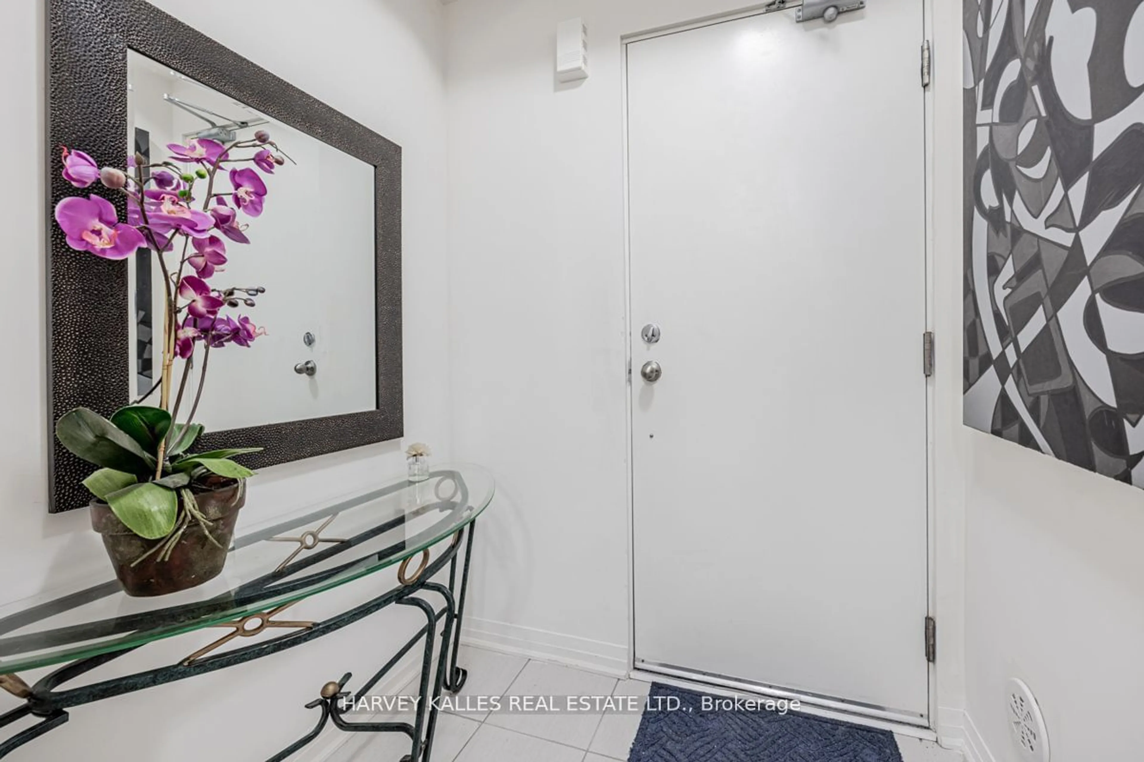 Indoor entryway for 1365 Neilson Rd #8, Toronto Ontario M1B 0C6